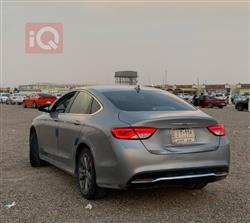 Chrysler 200